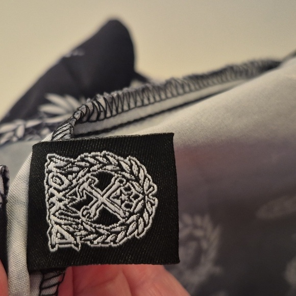 Dixxon Flannel Co. "The Candle" Short Sleeve Button Up Party Shirt - Black Rare - Picture 6 of 8